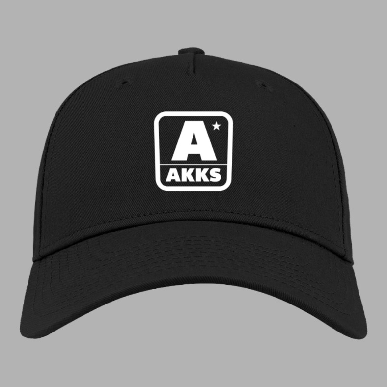 AKKS Caps Logo Hvit