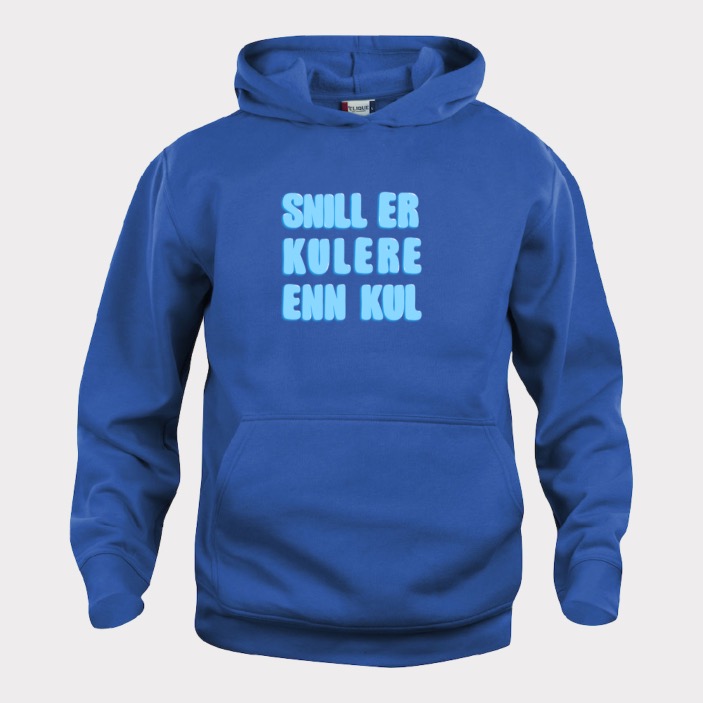 Barn basic hoodie - Snill er kulere enn kul - Blå tekst