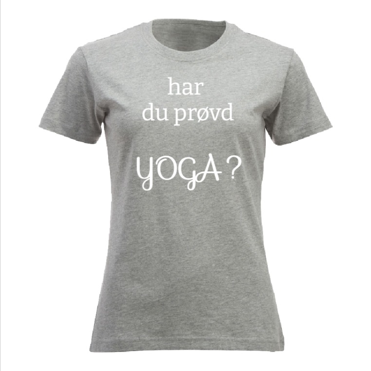 Dame "Har du prøvd yoga?" FibroNorge