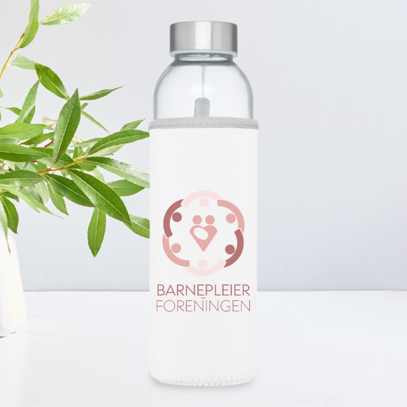 Barnepleierforeningen 500ml vannflaske i glass