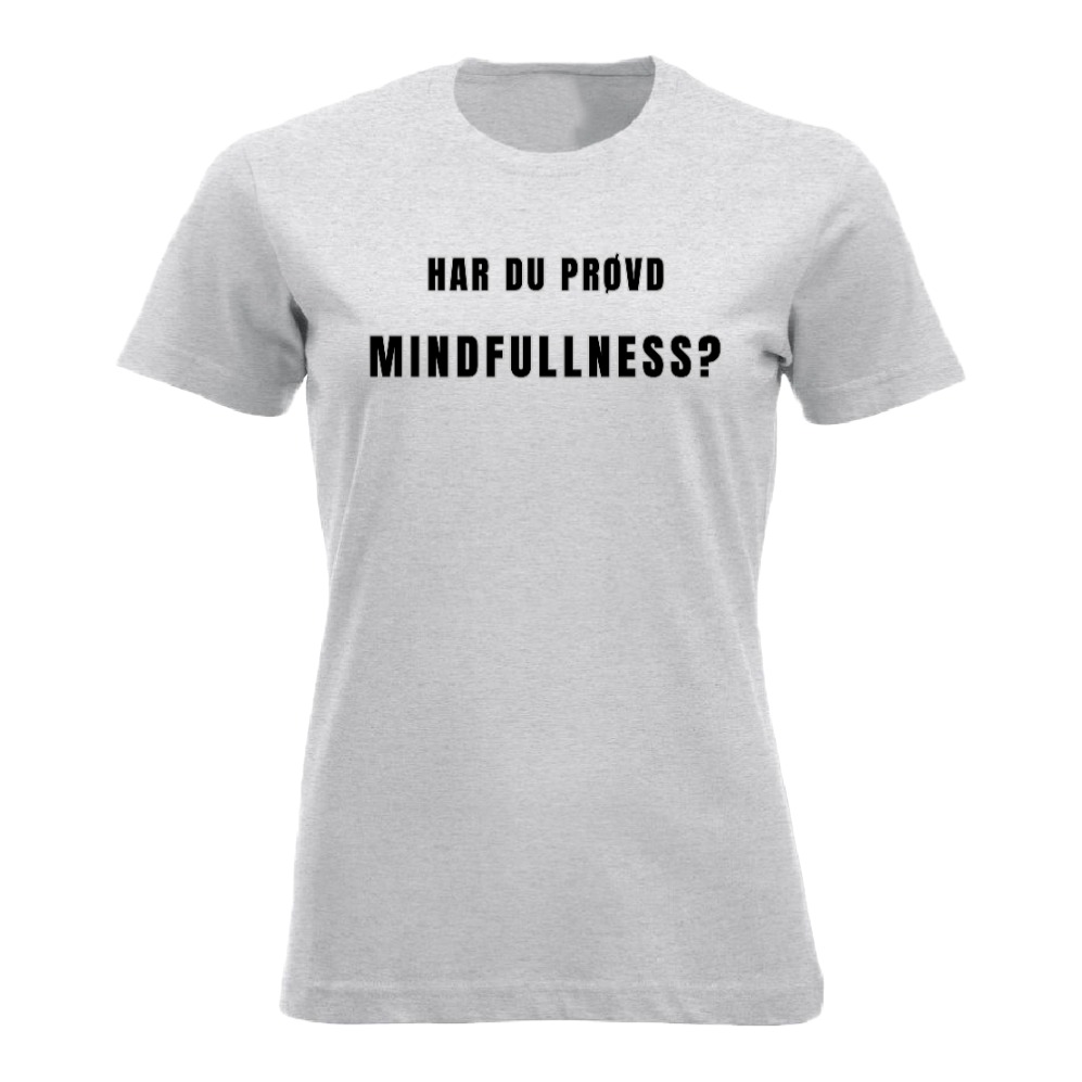 Dame "Har du prøvd Mindfullness?" FibroNorge